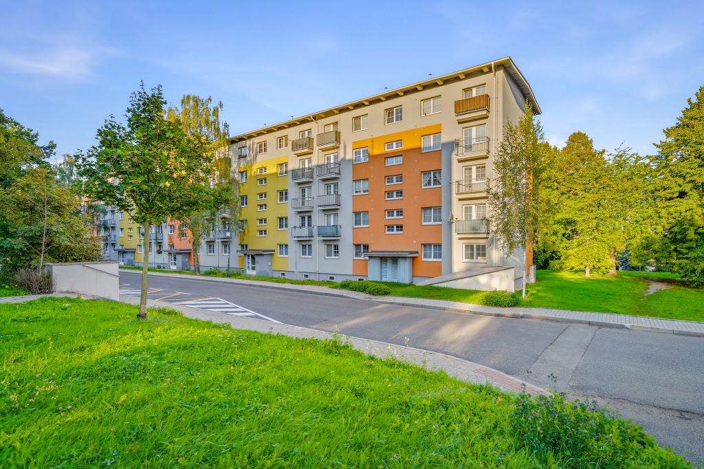 Prodej bytu 2+1 v Milovicích