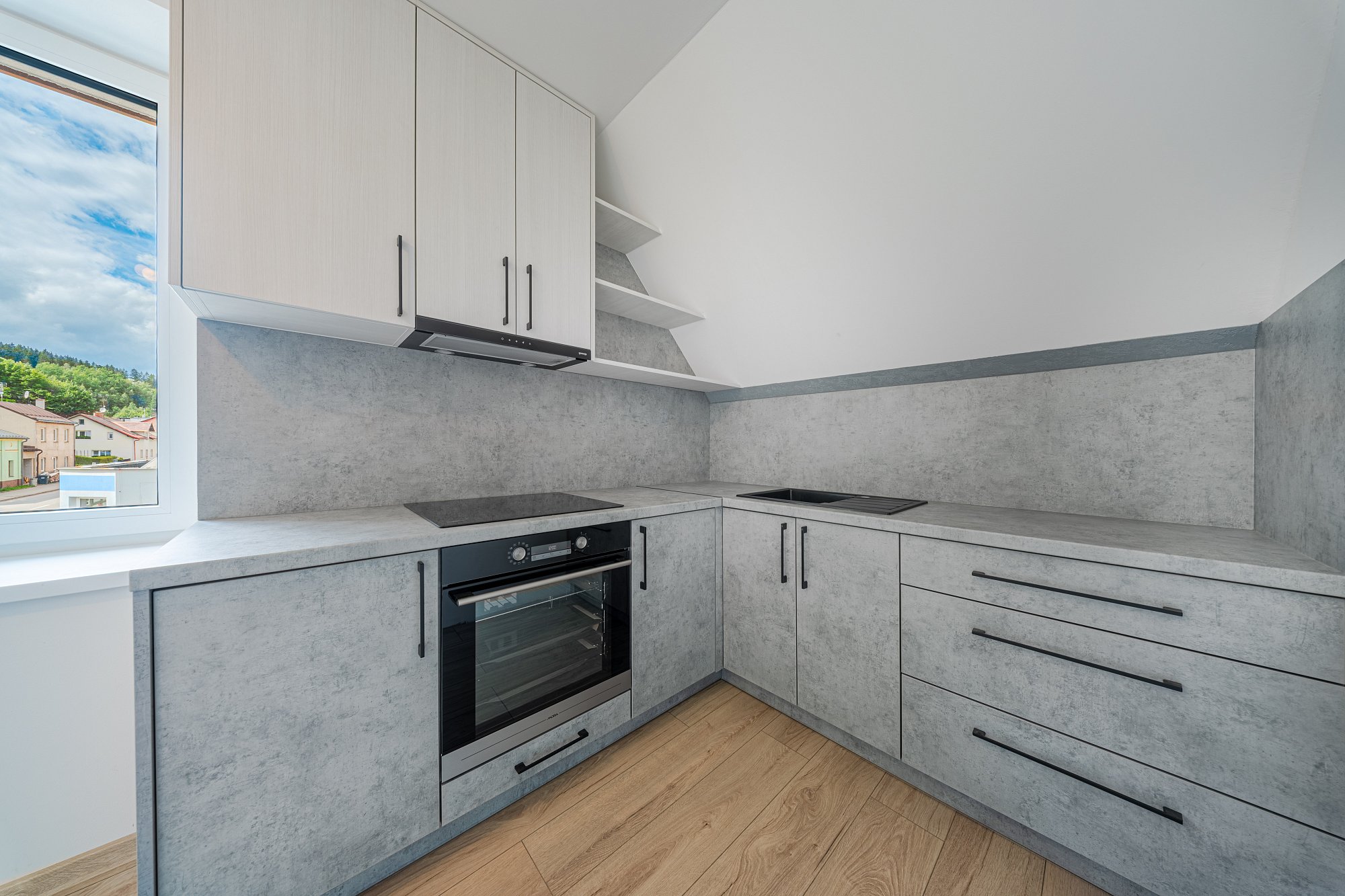 Byt 2+1 po kompletní rekonstrukci – Trutnov, Horní Staré Město