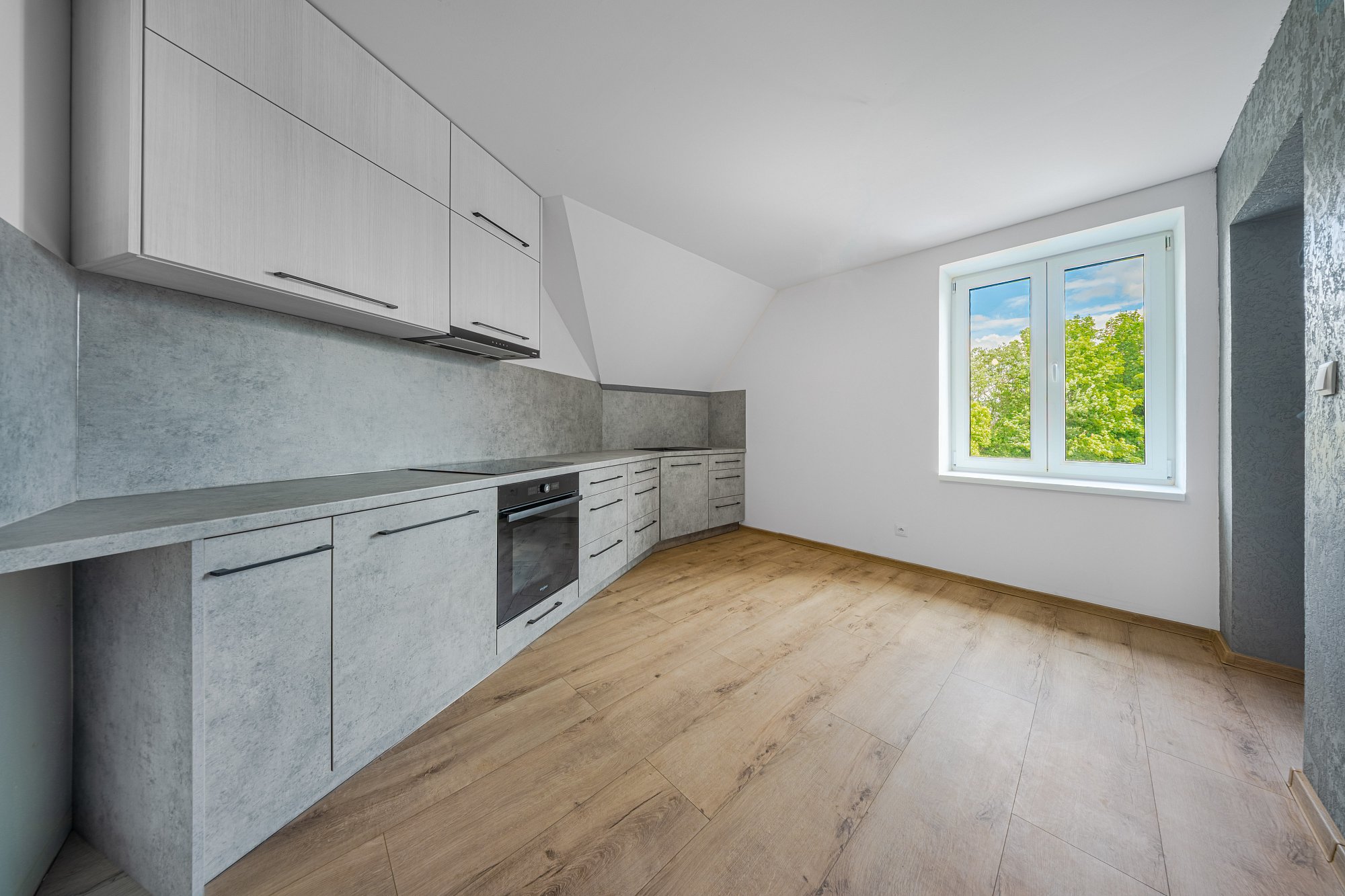 Mezonetový byt 3+1 po kompletní rekonstrukci – Trutnov, Horní Staré Město