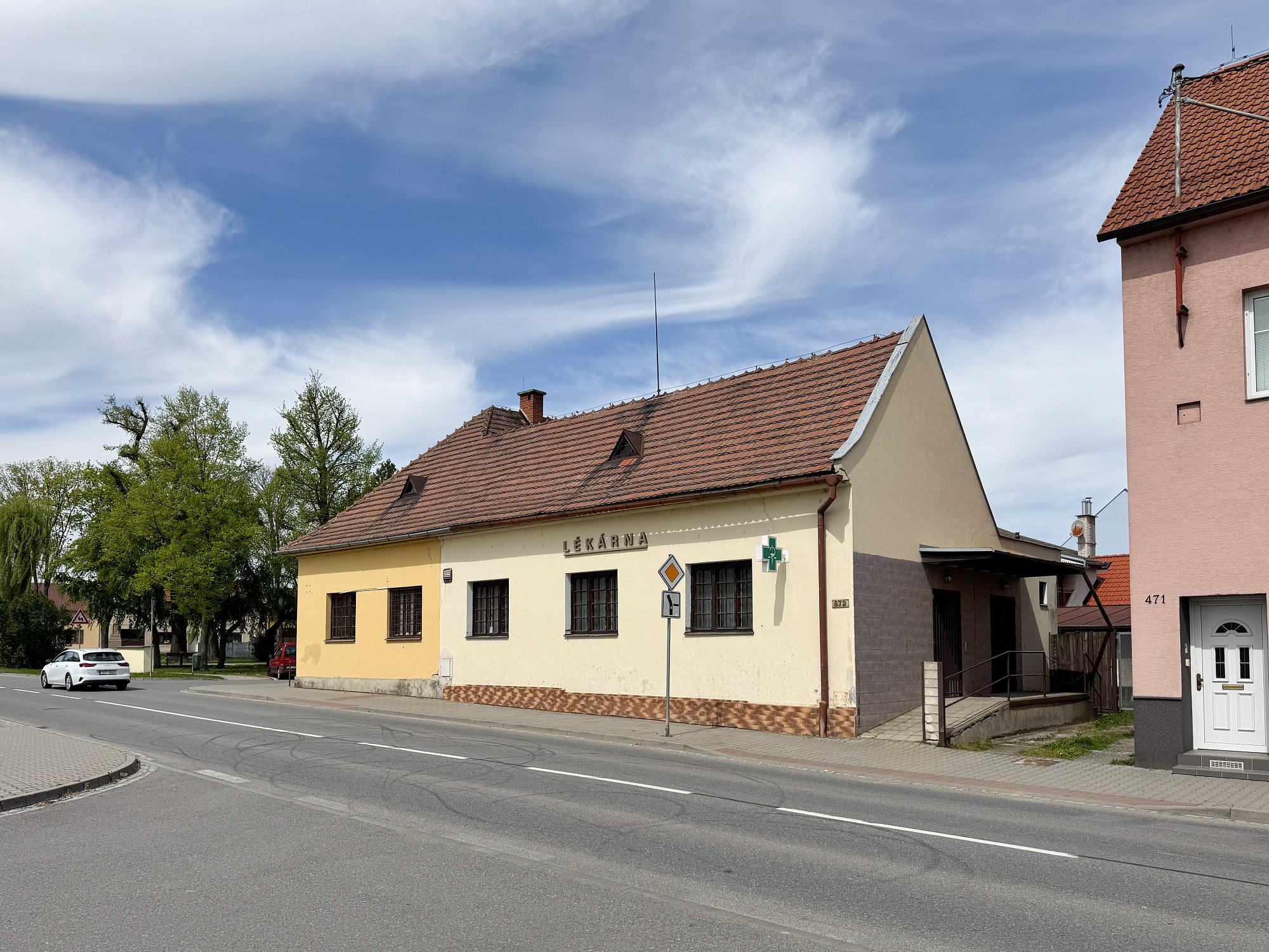 Dům pro bydlení i podnikání -  Tlumačov