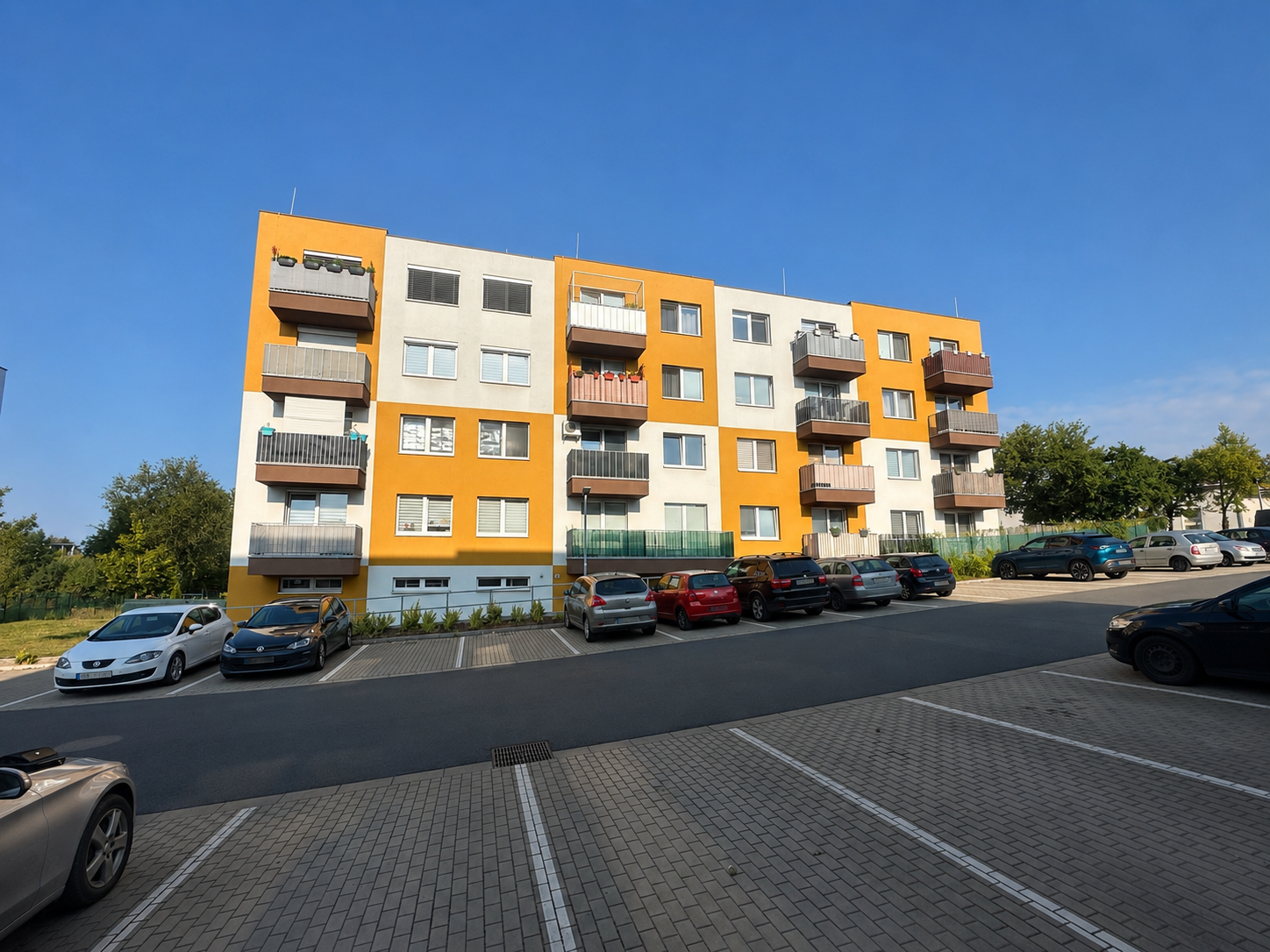 Milovice, pronájem 2+kk, 50m2 s balkónem