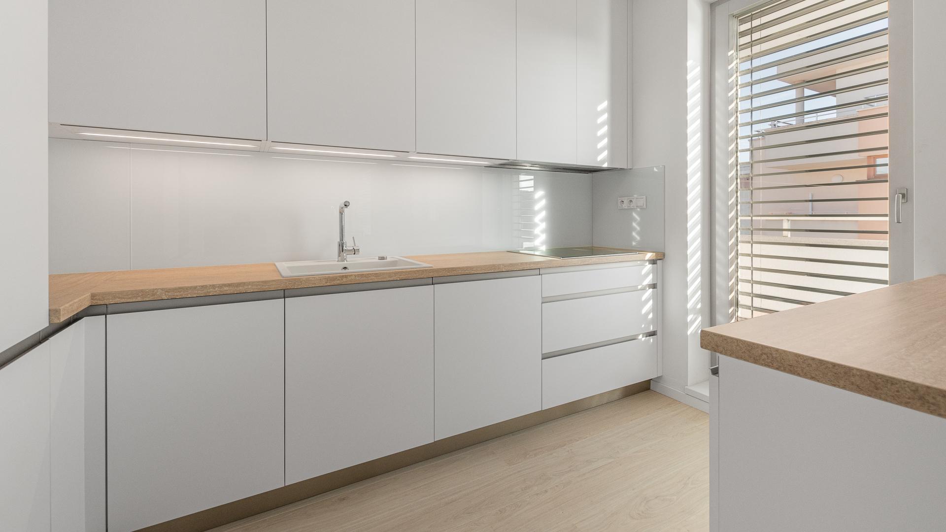 Predaj, novostavba, krásny 4-izbový byt v centre Piešťan, Nálepkova ulica, 154 m2, garážové státie