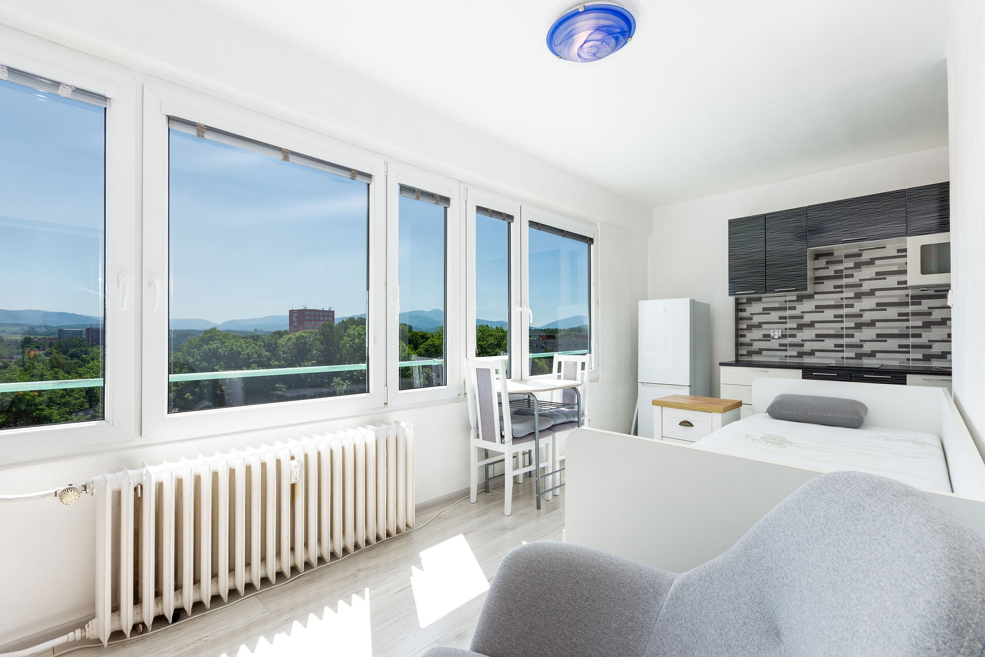 Pronájem bytu 1+kk, 22 m2 ve Frýdku-Místku